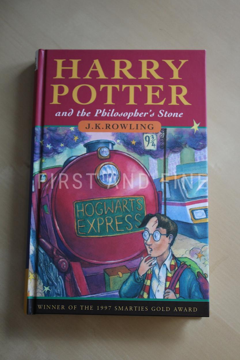 Rowling, JK (1997) 'Harry Potter and the Philosopher's Stone', UK signed first edition, third printing - Image 6