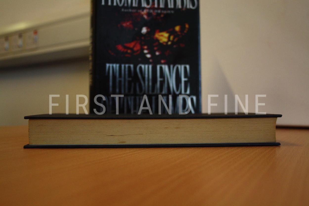 Harris, Thomas (1988) 'The Silence of the Lambs', UK signed first edition - Image 6
