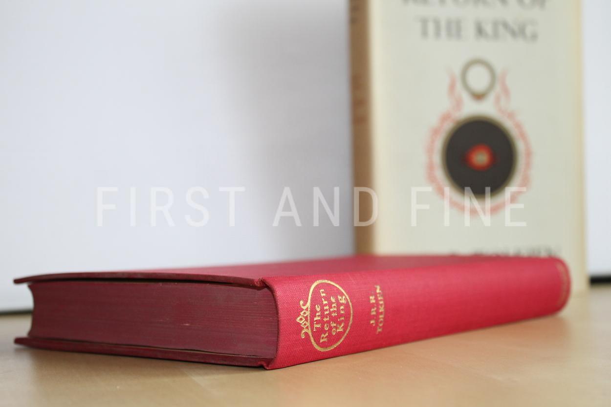 Tolkien, J.R.R. (1955 - 1956) 'The Lord of the Rings' trilogy, first editions 4/4/1 printings - Image 11