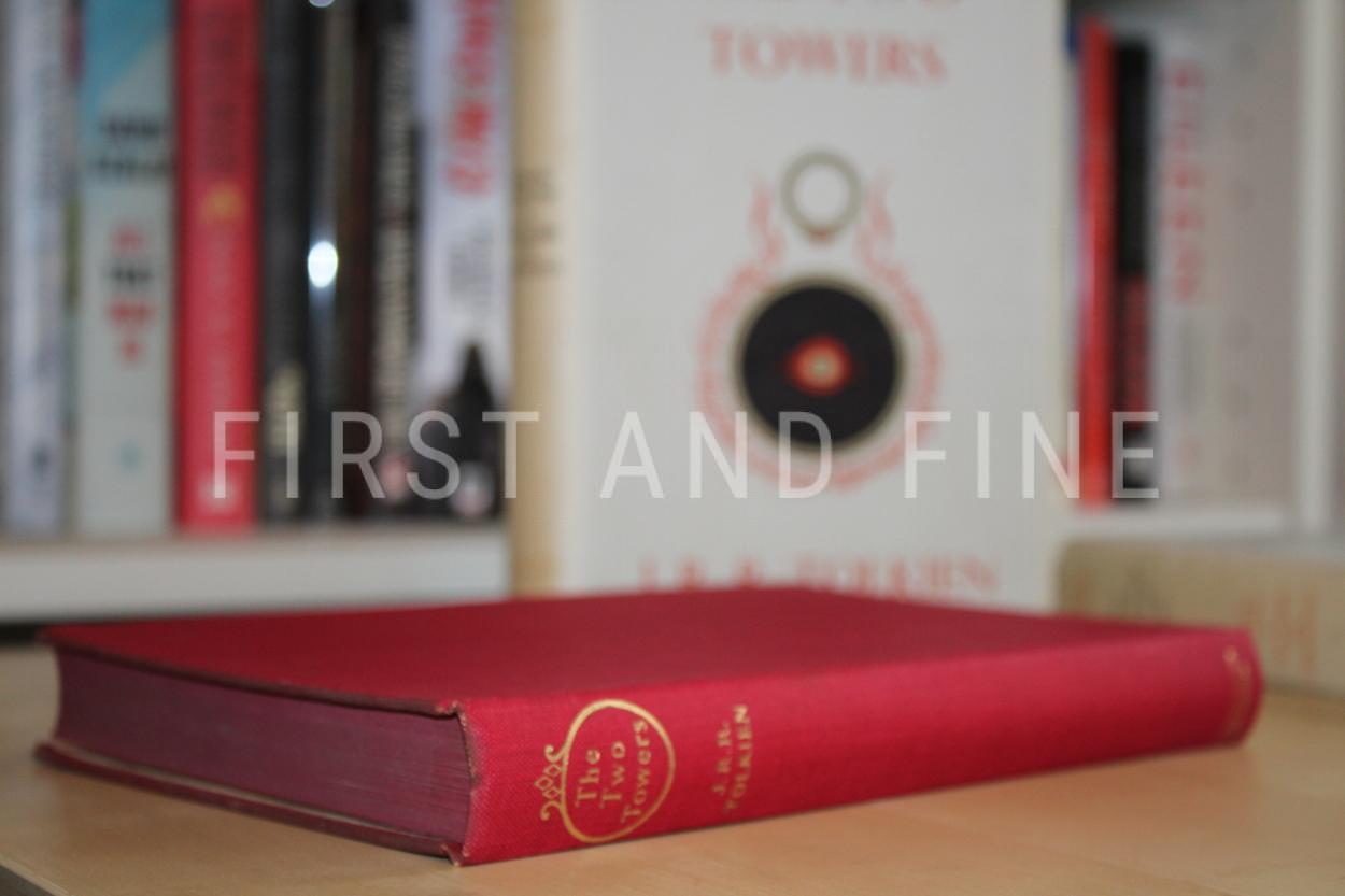 Tolkien, J.R.R. (1955 - 1956) 'The Lord of the Rings' trilogy, first editions 4/4/1 printings - Image 38