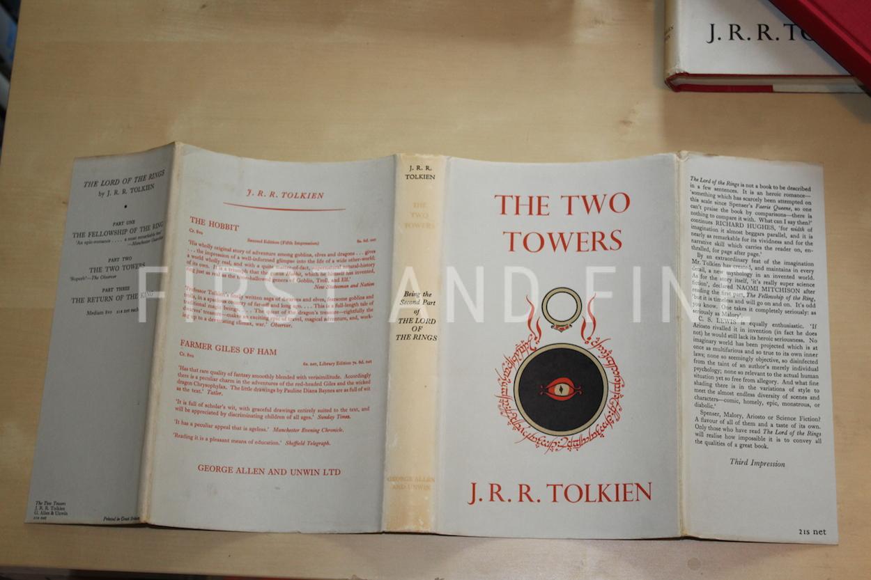 Tolkien, J.R.R. (1955 - 1956) 'The Lord of the Rings' trilogy, first editions 4/4/1 printings - Image 42