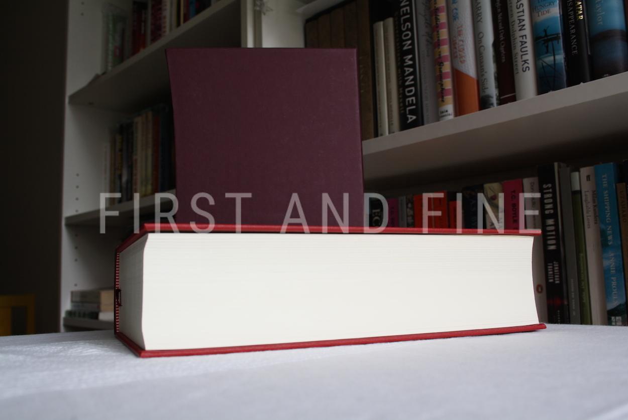 'The Bible' (2008), Folio Society edition, King James version with apocrypha - Image 5