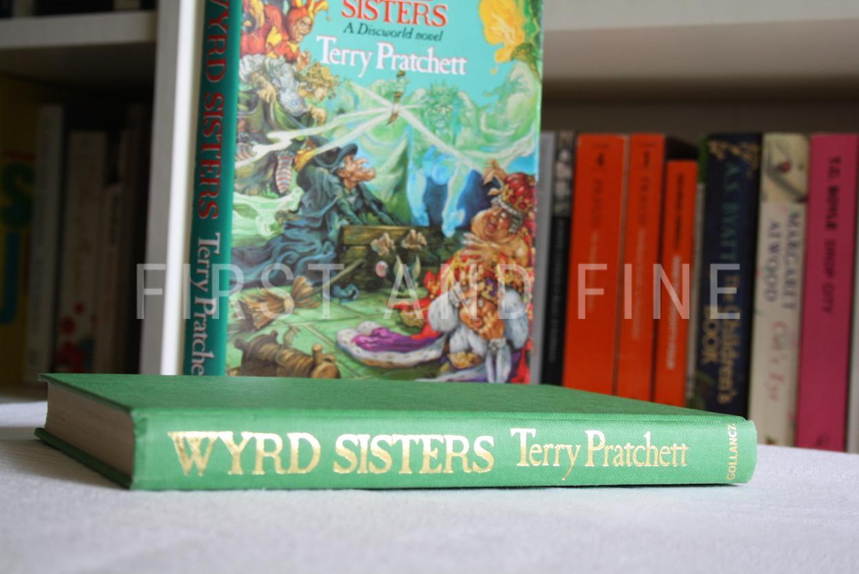 Pratchett, Terry (1988) 'Wyrd Sisters', signed first edition - Image 4