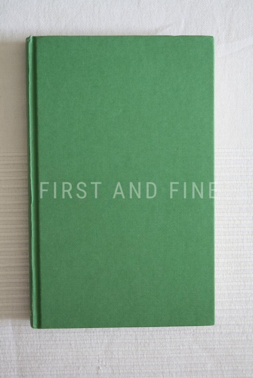 Pratchett, Terry (1988) 'Wyrd Sisters', signed first edition - Image 5