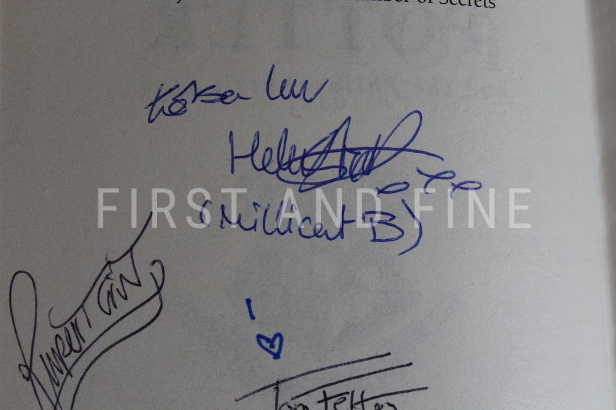 Rowling, J.K. (1997) 'Harry Potter and the Philosopher's Stone', signed by the major film cast - Image 8