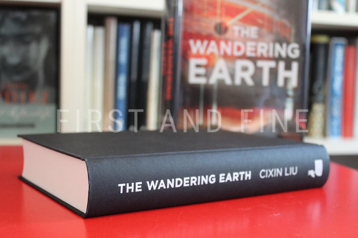 Liu, Cixin (2017) 'The Wandering Earth', double signed UK first edition (not the limited edition) - Image 4
