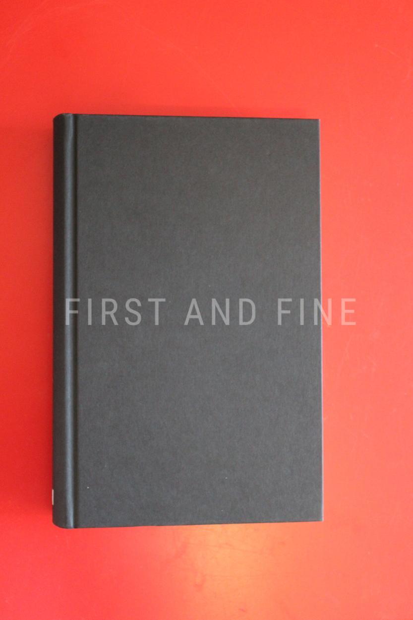 Liu, Cixin (2017) 'The Wandering Earth', double signed UK first edition (not the limited edition) - Image 6