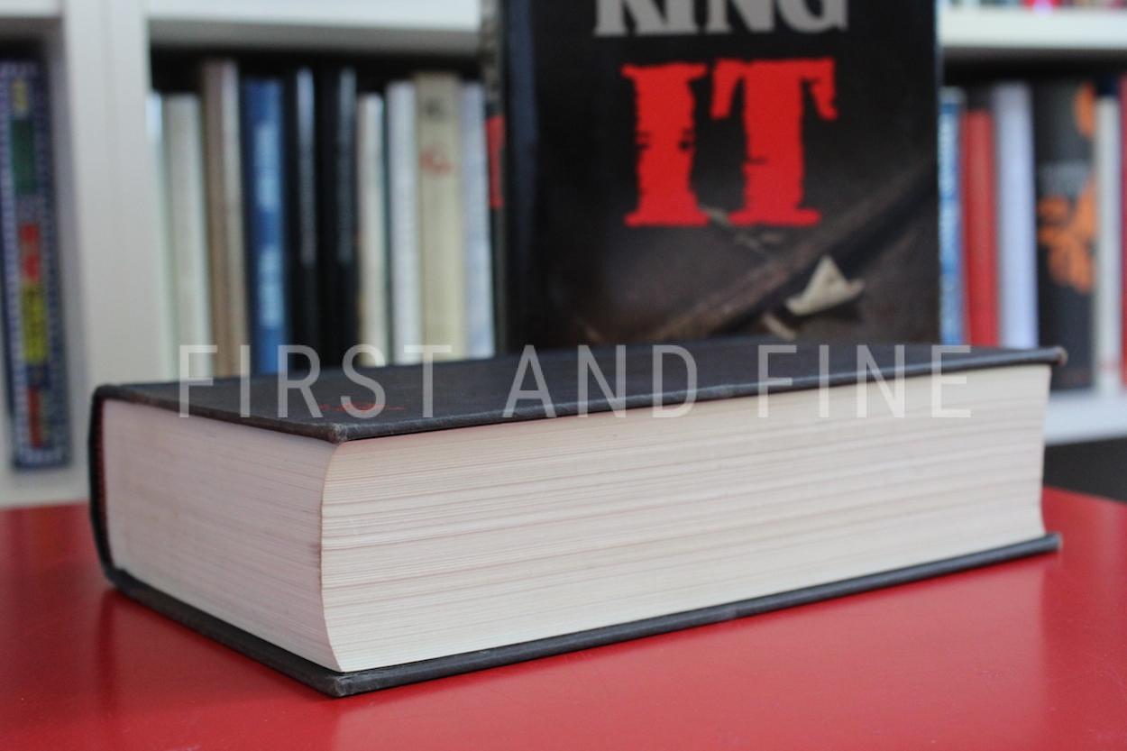 King, Stephen (1986) 'IT', inscribed first edition - Image 10