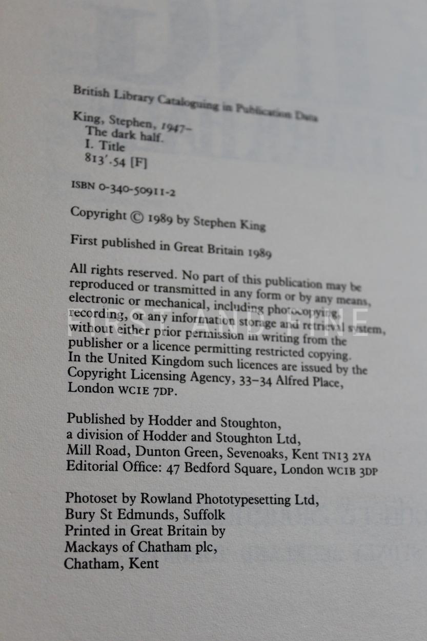 King, Stephen (1989) 'The Dark Half', UK signed first edition with beautiful inscription - Image 3