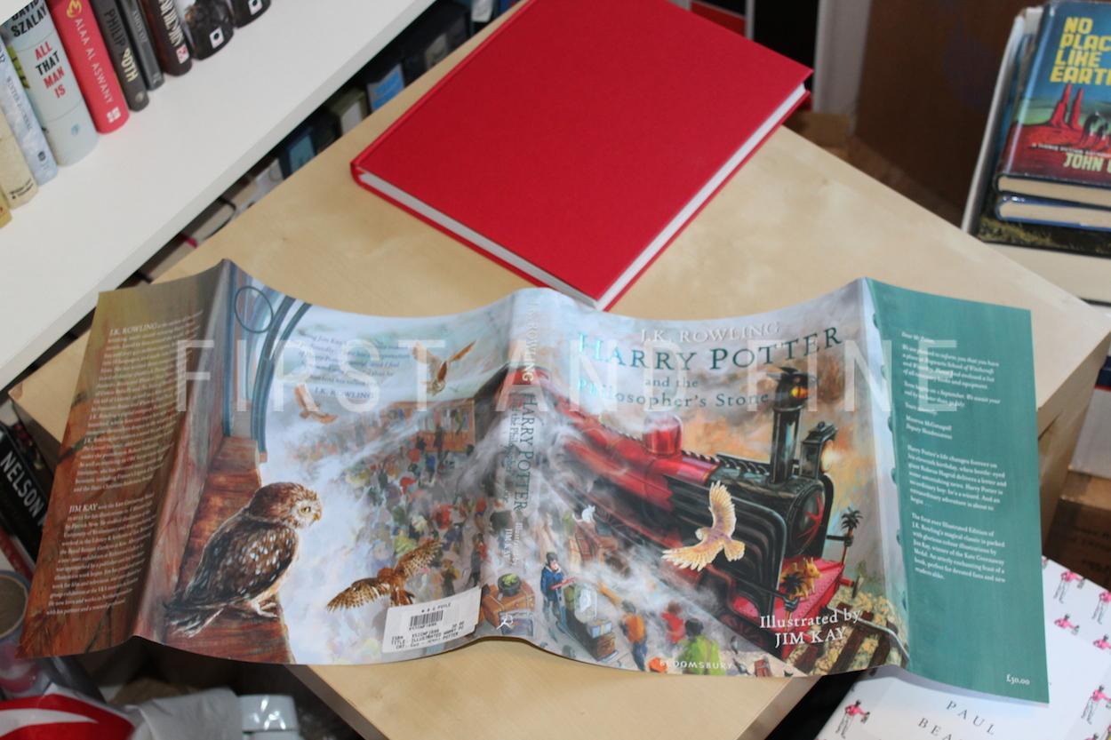 Rowling, J.K. (2015) 'Harry Potter and the Philosopher's Stone', signed first illustrated edition - Image 12