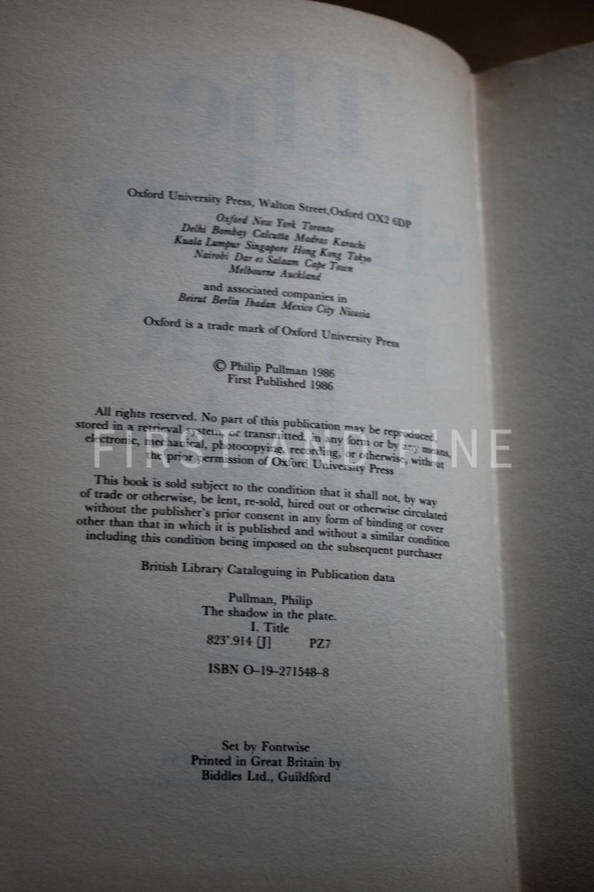 Pullman, Philip (1986) 'The Shadow in the Plate', signed first edition - Image 3