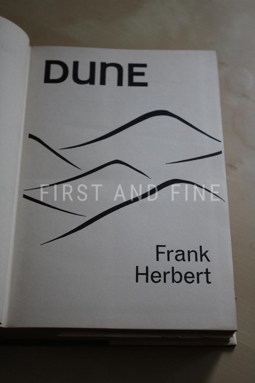 Herbert, Frank (1966-1976) 'Dune'; 'Dune Messiah'; 'Children of Dune', all first editions of the original Dune trilogy - Image 3