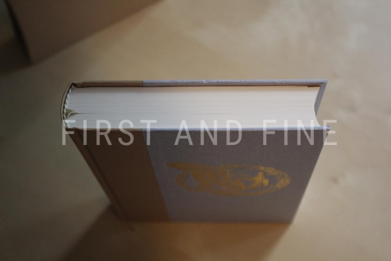 Tolkien, J.R.R.; Tolkien, Christophe (ed); Lee, Alan (illustrator) (2018) 'The Fall of Gondolin', UK signed first deluxe edition - Image 7