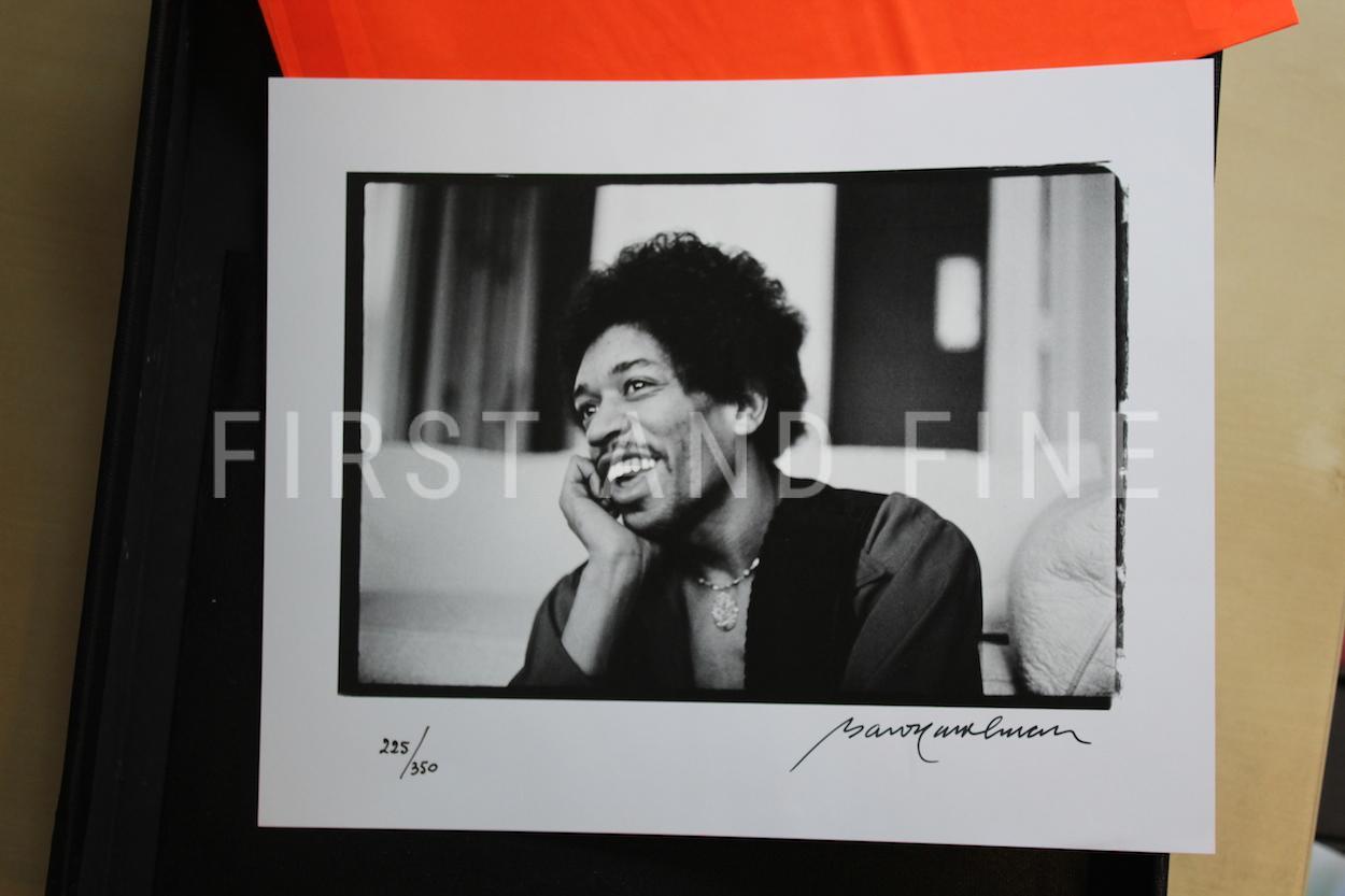 Halfin, Ross; Tolinski Brad; Perry, Joe (2004) 'Classic Hendrix', Genesis Publications signed deluxe limited edition - Image 4
