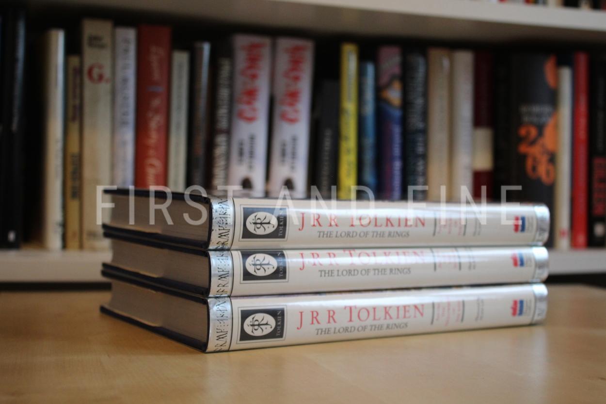 Tolkien, J.R.R.; Lee, Alan (illustr.) (1992) 'The Lord of the Rings', first edition set in three volumes, all signed by Alan Lee - Image 14