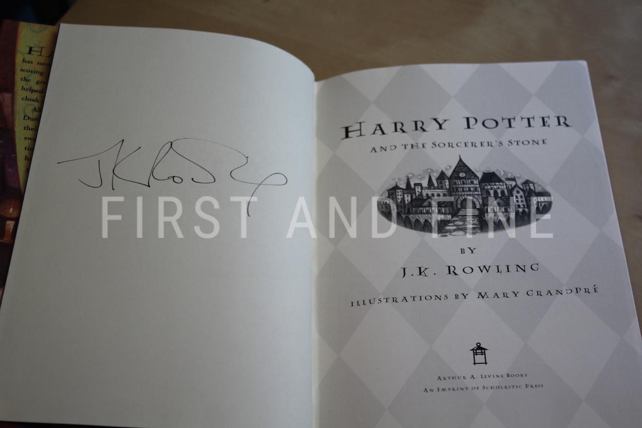Rowling, J.K. (1998) 'Harry Potter and the Sorcerer's Stone', US signed first edition, second printing - Image 4
