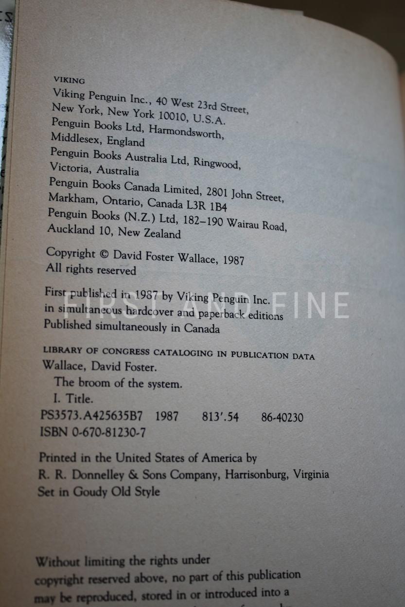 Wallace, David Foster (1987) 'The Broom of the System', US signed first edition - Image 3