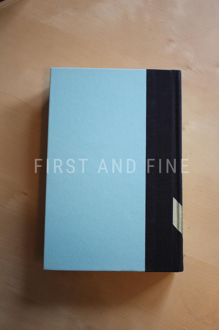Wallace, David Foster (1987) 'The Broom of the System', US signed first edition - Image 9