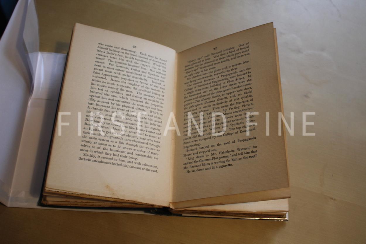 Huxley, Aldous (1932) 'Brave New World', UK first edition - Image 5