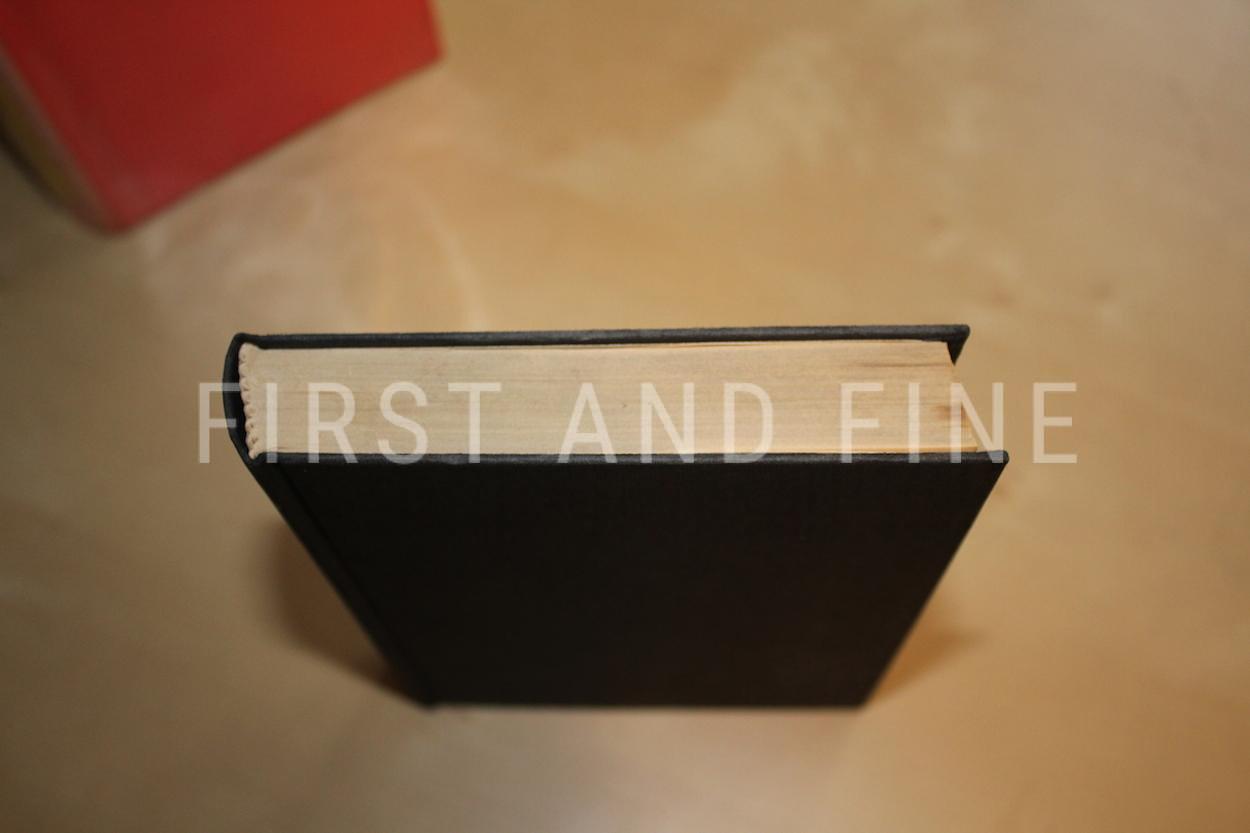 le Carré, John (1965) 'The Looking-Glass War', UK signed first edition - Image 8