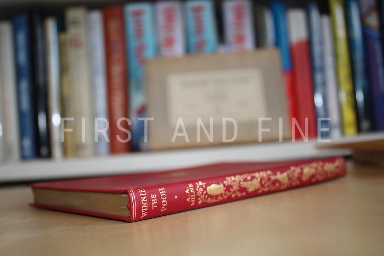Milne, Alan Alexander (1926) 'Winnie-the-Pooh', signed deluxe first edition - Image 13