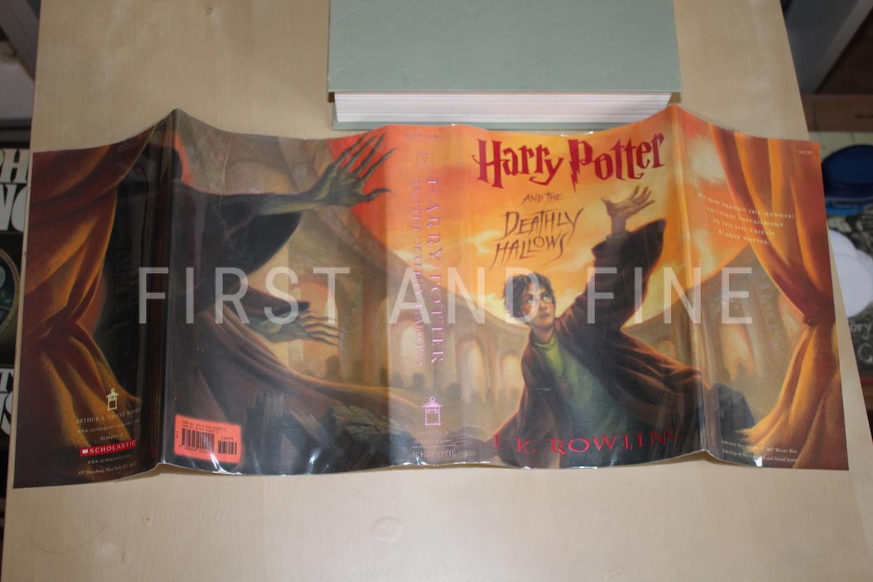 Rowling, J.K. (2007) 'Harry Potter and the Deathly Hallows', US signed first edition - Image 11