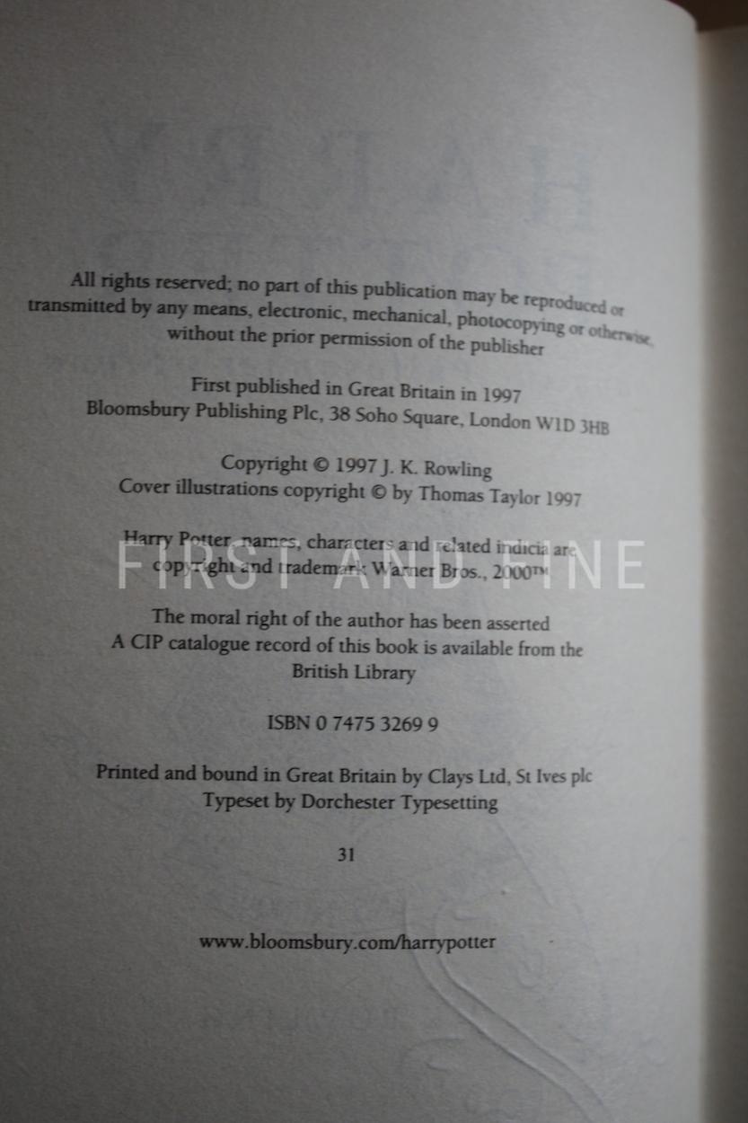 Rowling, J.K. (1997) 'Harry Potter and the Philosopher's Stone', UK first edition (later printing), signed by the film cast - Image 4