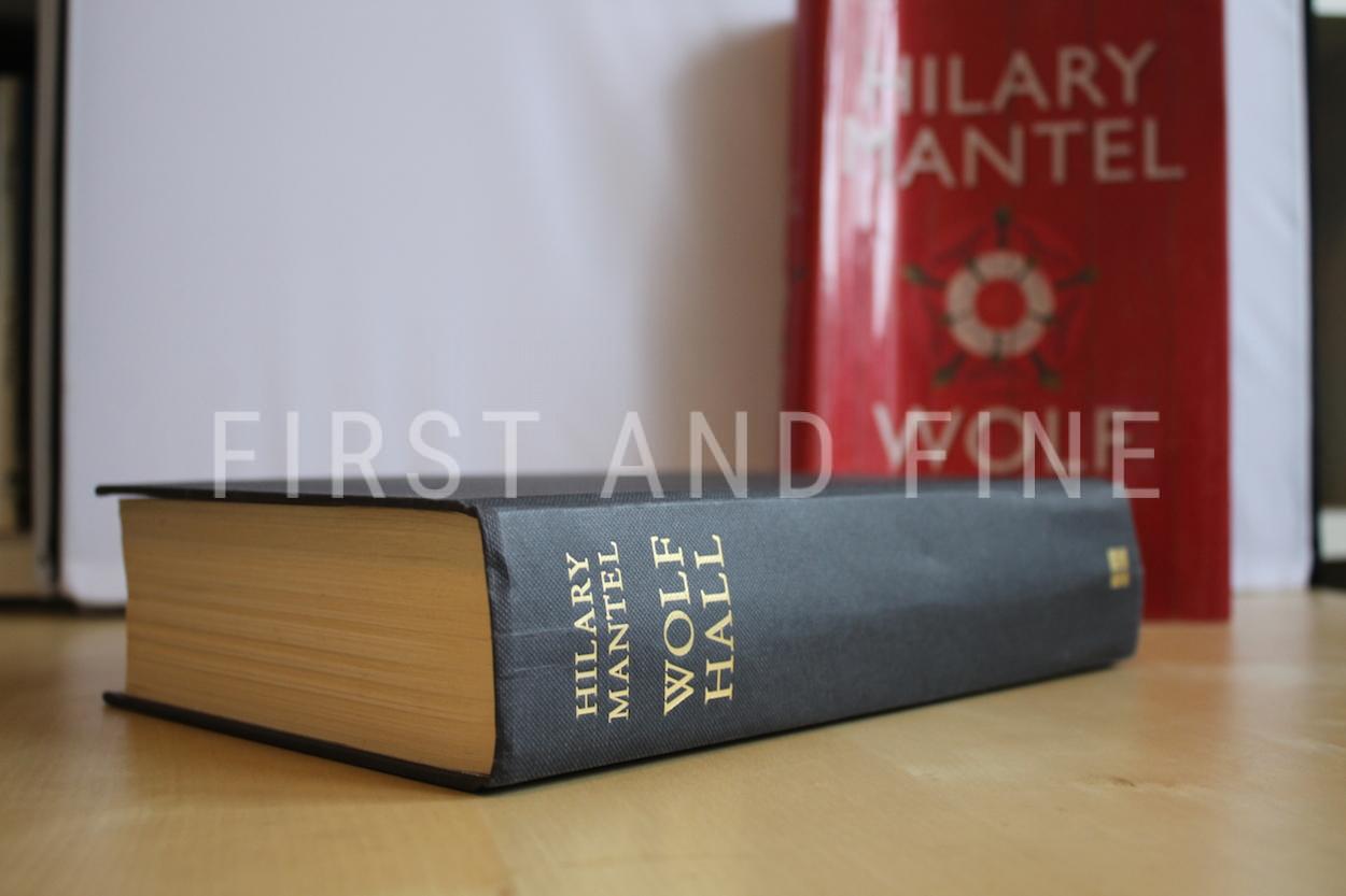 Mantel, Hilary (2009) 'Wolf Hall', UK signed first edition - Image 4