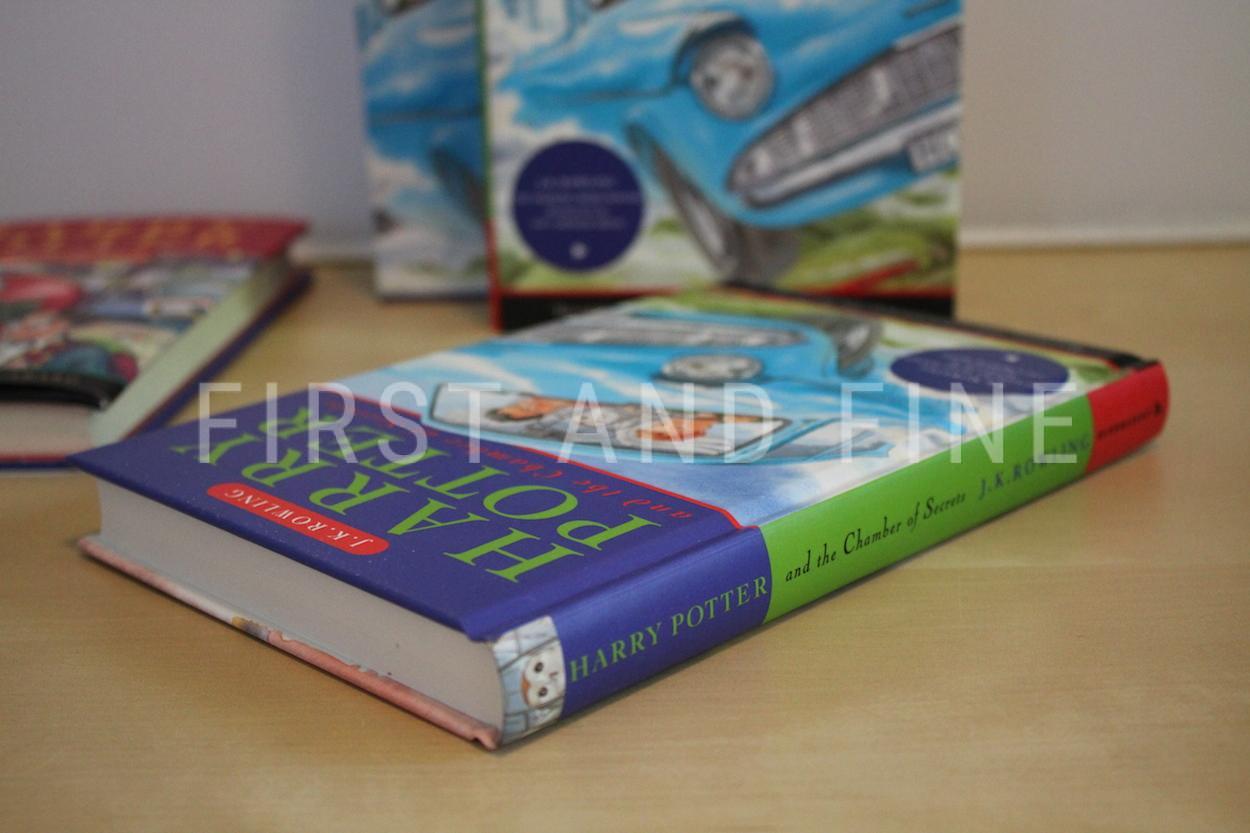 Rowling, J.K. (1997 & 1998) 'Harry Potter and the Philosopher's Stone', UK signed first editio, fourth print, and 'Harry Potter and the Chamber of Secrets', UK signed first edition seventh print box set - Image 16