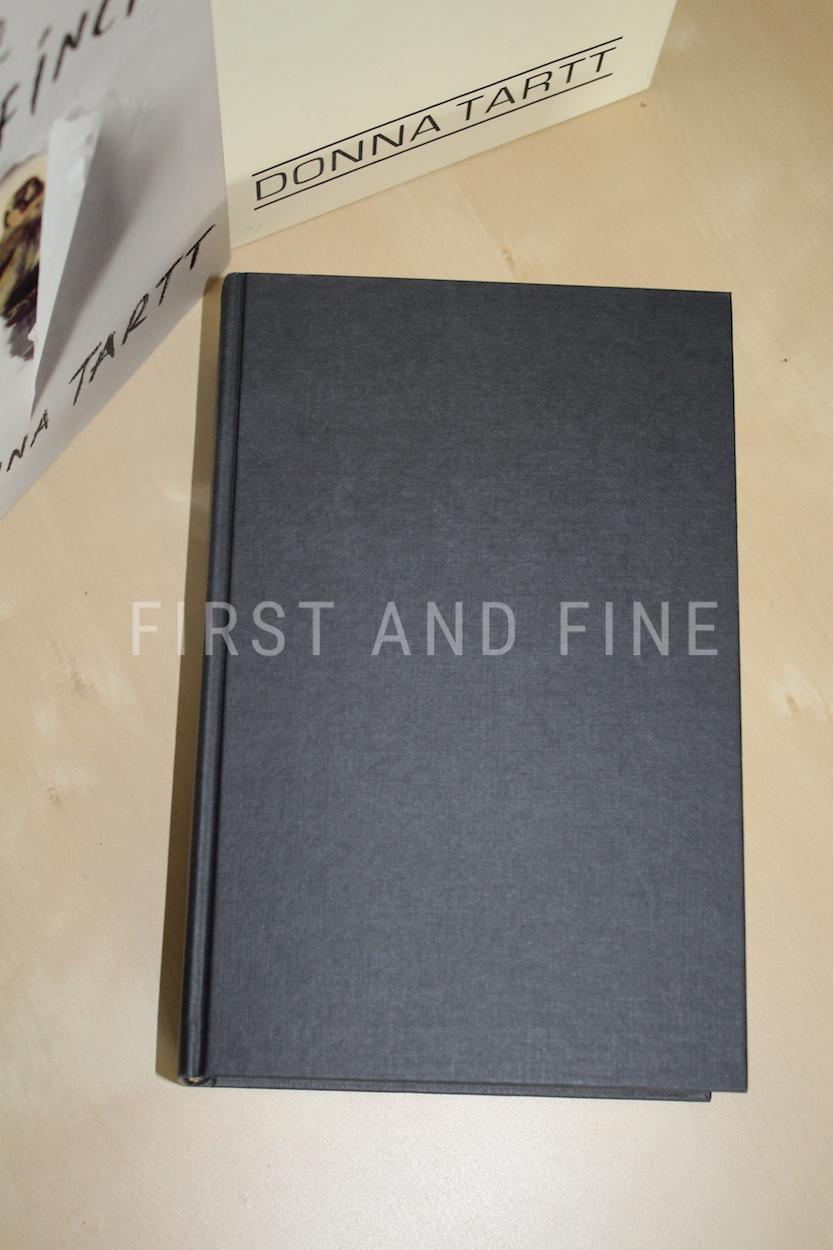 Tartt, Donna (2013) 'The Goldfinch', UK signed first edition - Image 7