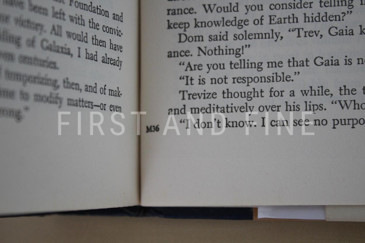 Asimov, Isaac (1982) 'Foundation's Edge', US signed first edition, first state - Image 4