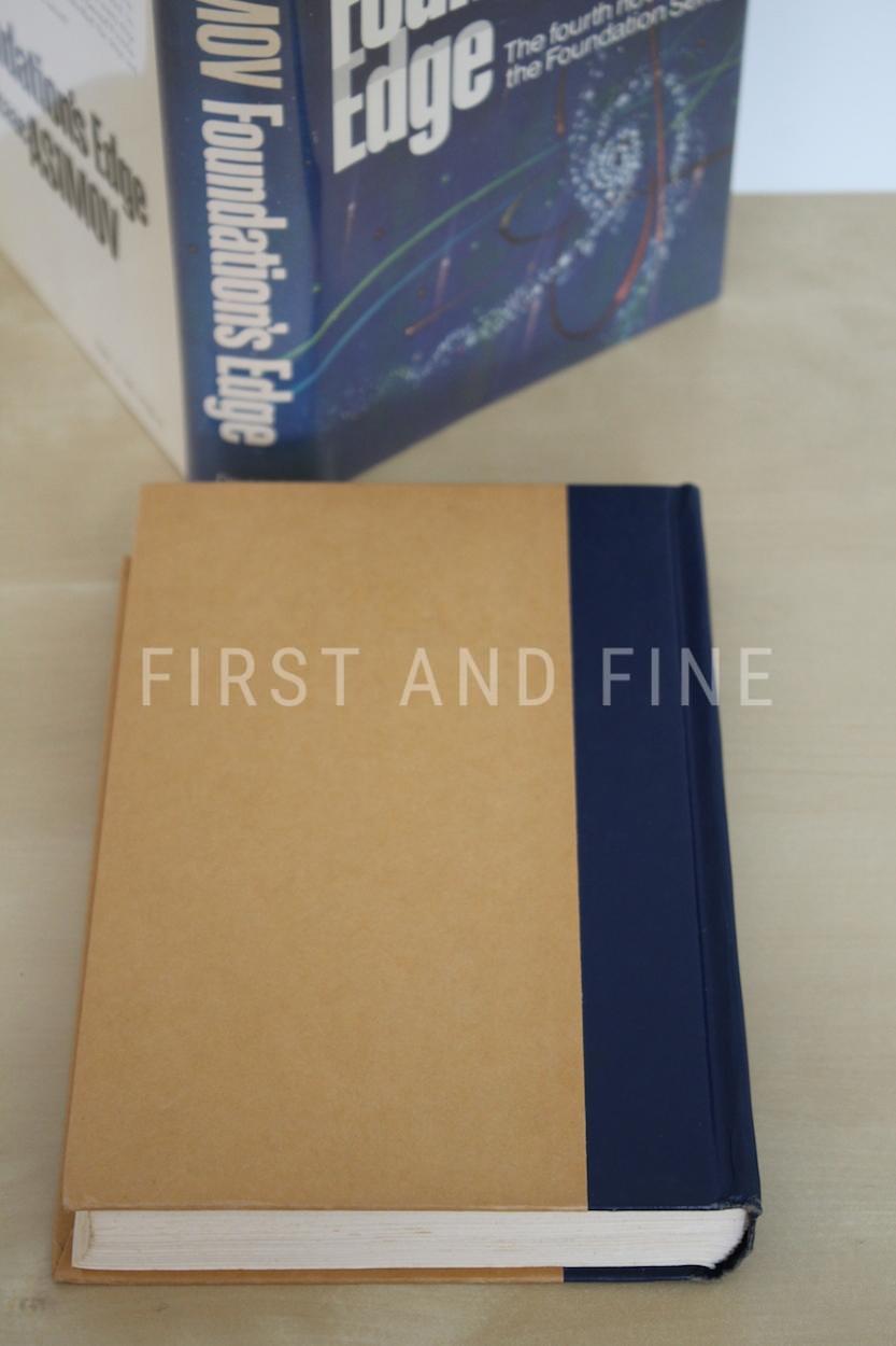 Asimov, Isaac (1982) 'Foundation's Edge', US signed first edition, first state - Image 7