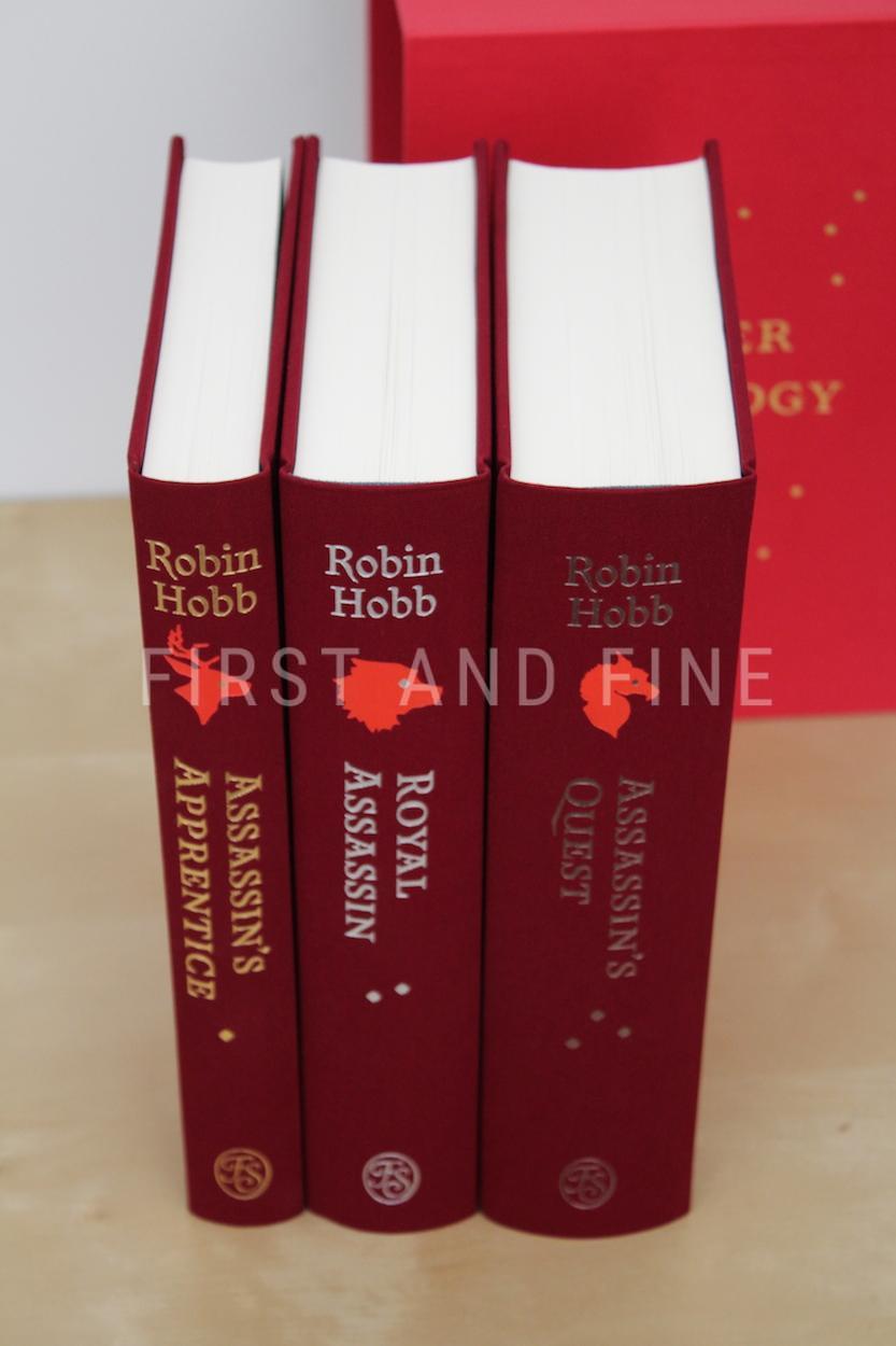 Hobb, Robin (2020) 'The Farseer Trilogy', Folio Society illustrated edition, signed by the author and illustrator - Image 5