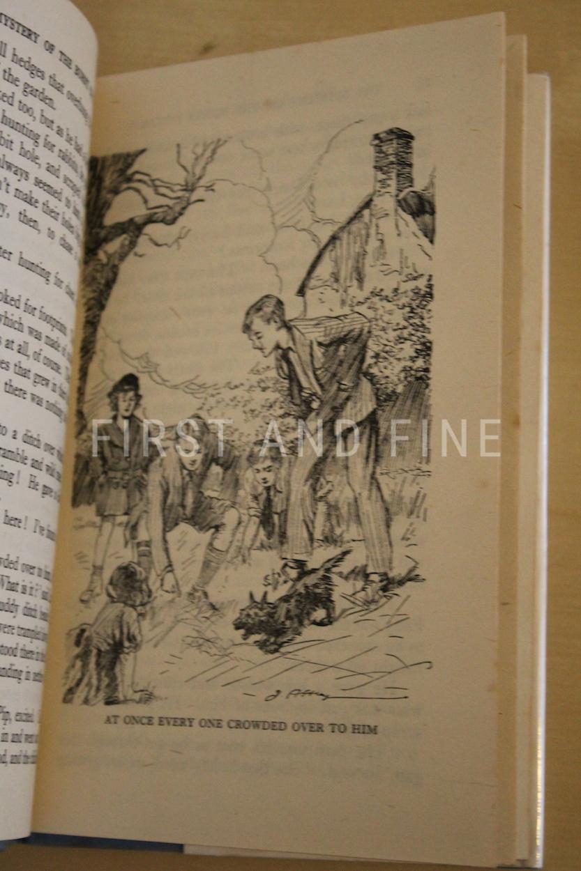 Blyton, Enid (1943) 'The Mystery of the Burnt Cottage', UK first edition - Image 5