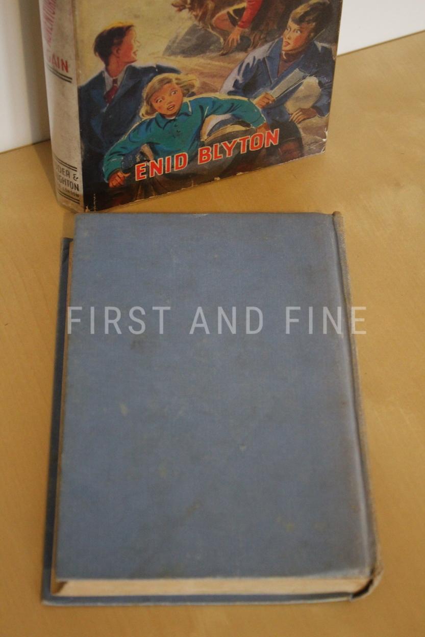 Blyton, Enid (1943) 'Five Go Off Adventuring Again', UK first edition in later issue dust jacket - Image 5