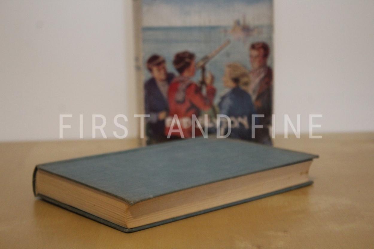 Blyton, Enid (1947) 'Five On Kirrin Island Again', UK first edition - Image 8