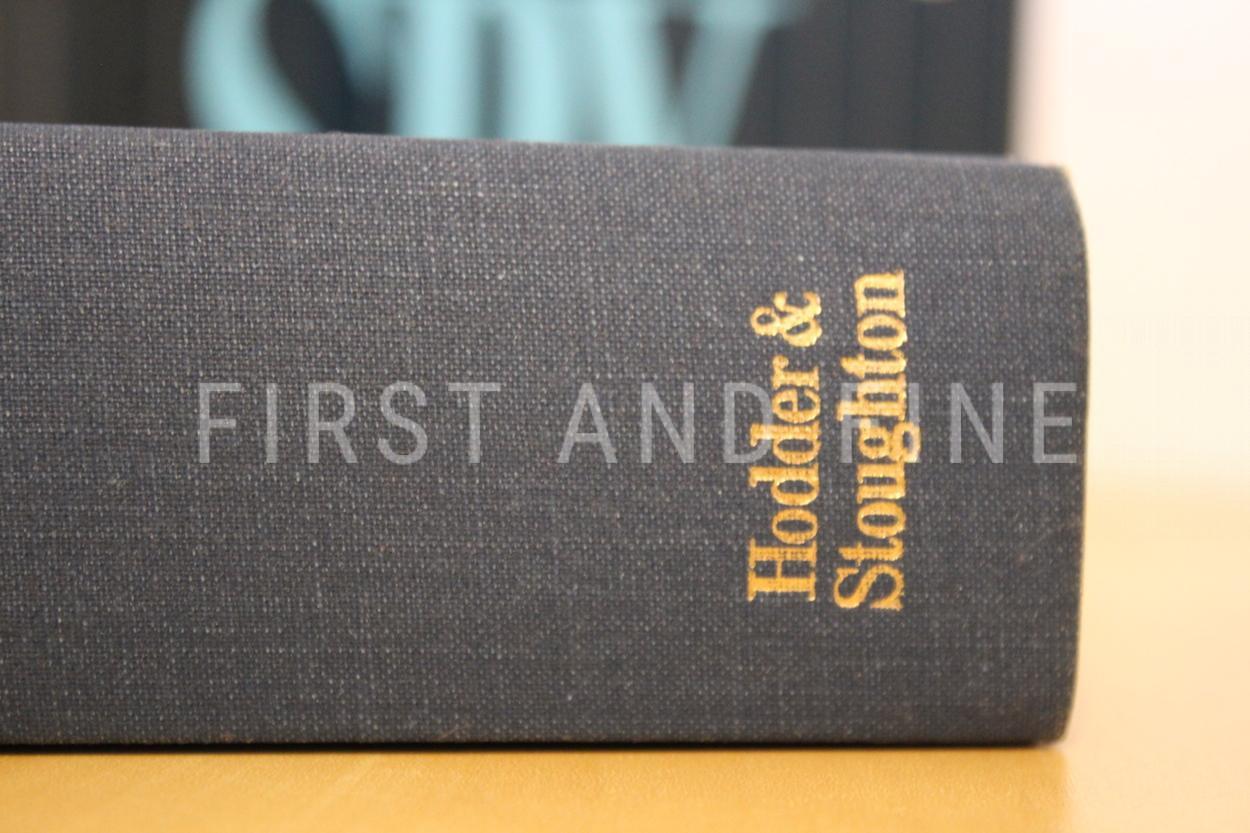 le Carré, John (1986) 'A Perfect Spy', UK signed first edition - Image 7