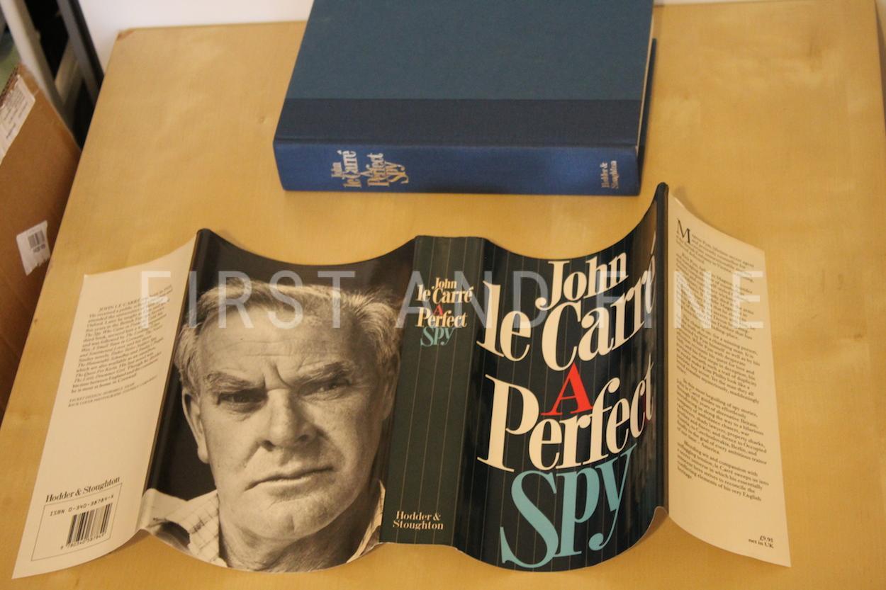 le Carré, John (1986) 'A Perfect Spy', UK signed first edition - Image 10