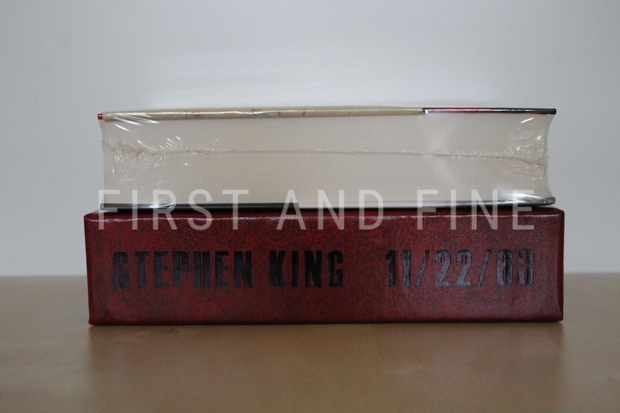 King, Stephen (2011) '11/22/63', US signed limited edition still sealed with slipcase - Image 6