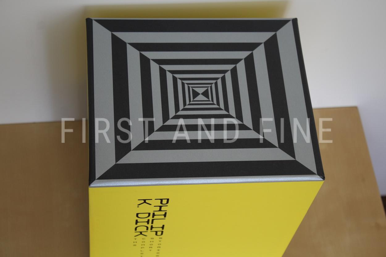 Dick, Philip K. (2021) 'The Complete Short Stories', Folio Society limited edition - Image 4