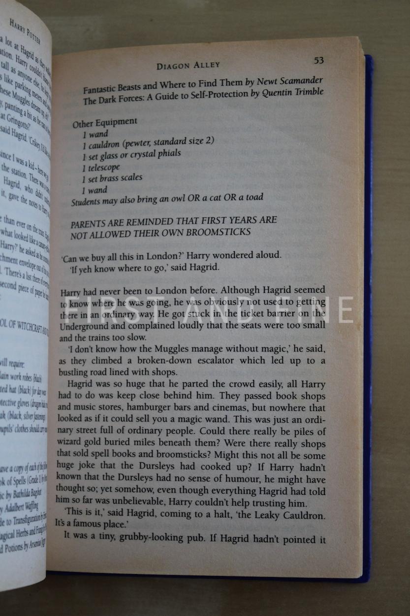 Rowling, J.K. (1997) 'Harry Potter and the Philosopher's Stone', UK hardback and true first edition published by Bloomsbury - Image 4