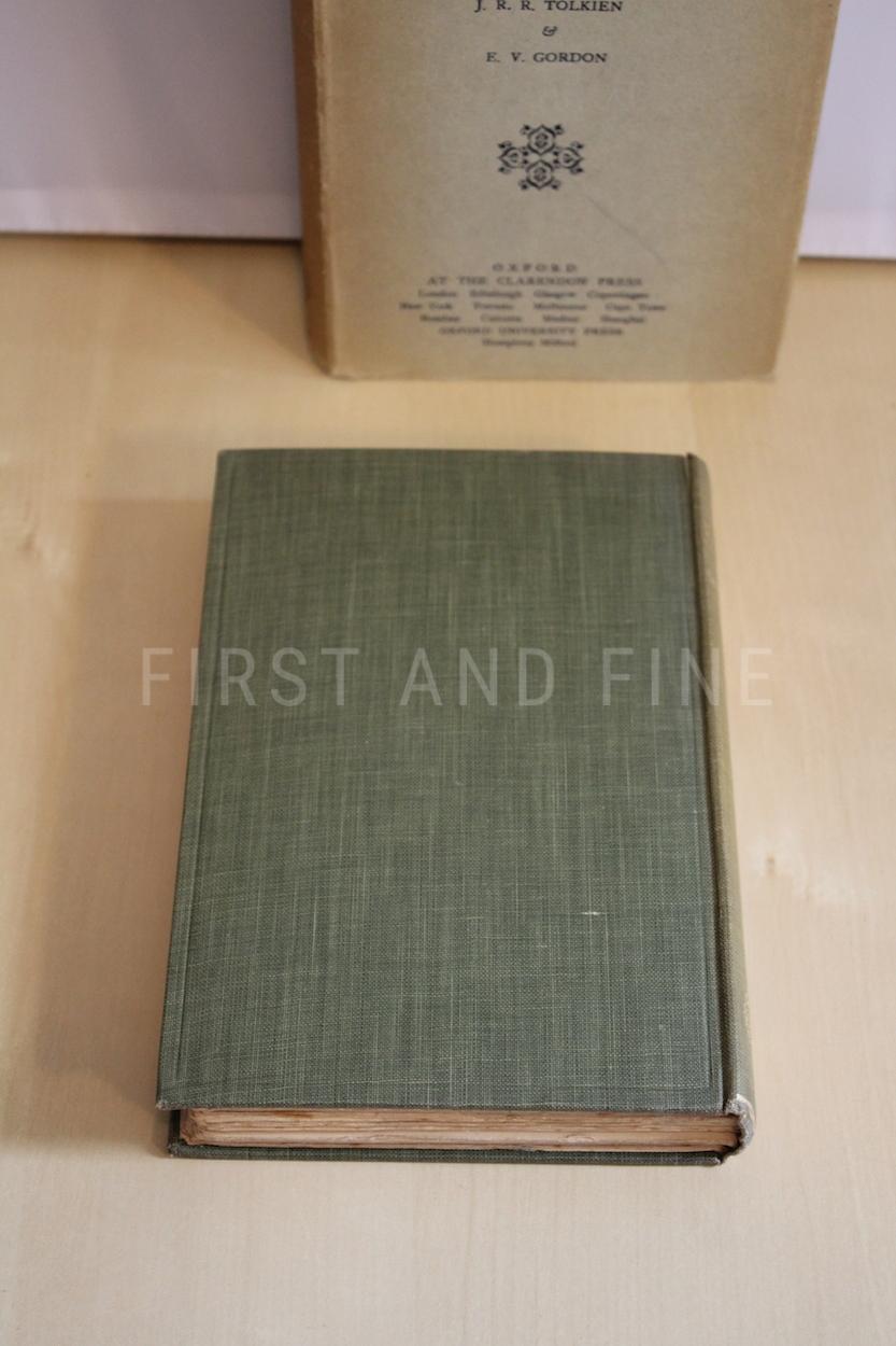 Tolkien, J.R.R. and Gordon, E.V. (1925) 'Sir Gawain and the Green Knight', UK first edition - Image 11