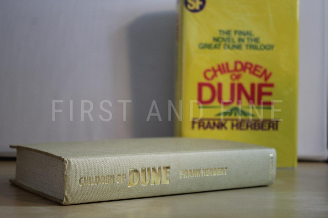 Herbert, Frank (1976) 'Children of Dune', UK signed first edition - Image 5