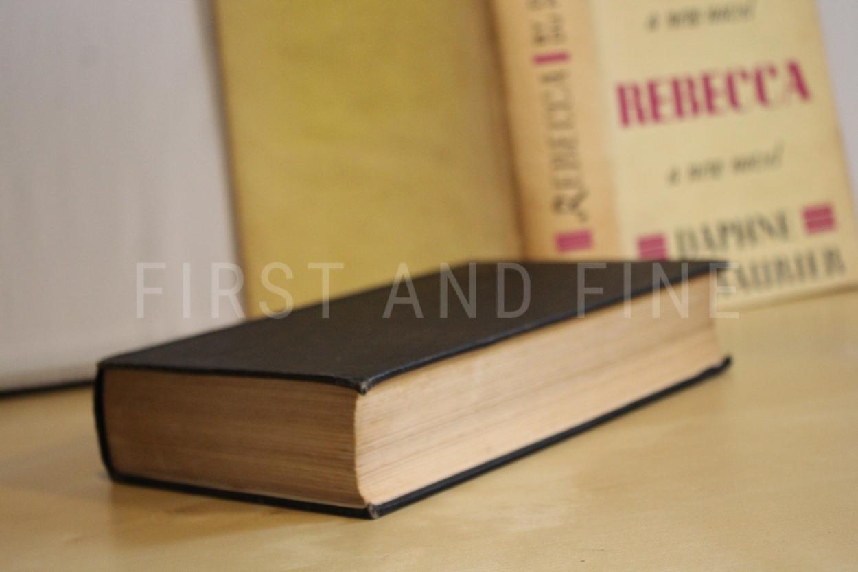 Du Maurier, Daphne (1938) 'Rebecca', UK first edition with signed letter - Image 13