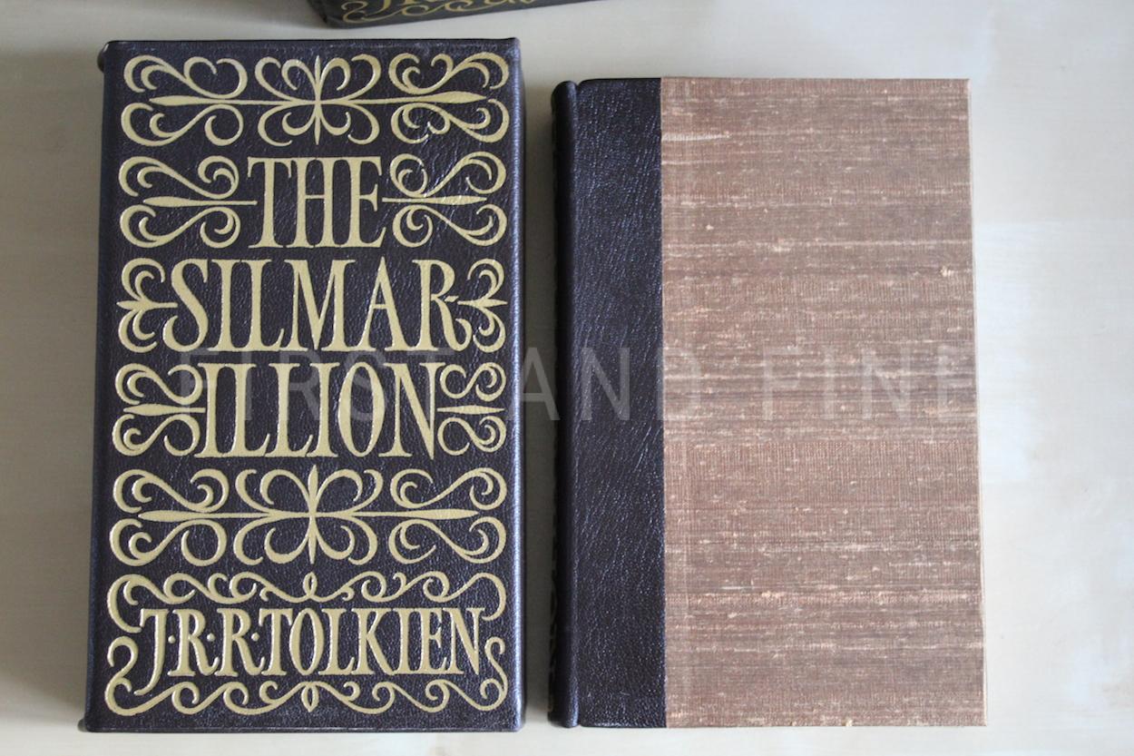 Tolkien, J.R.R. (2002-03) 'The Lord of the Rings', 'The Hobbit', and 'The Silmarillion', UK limited edition published by the Folio Society - complete same number set - Image 8