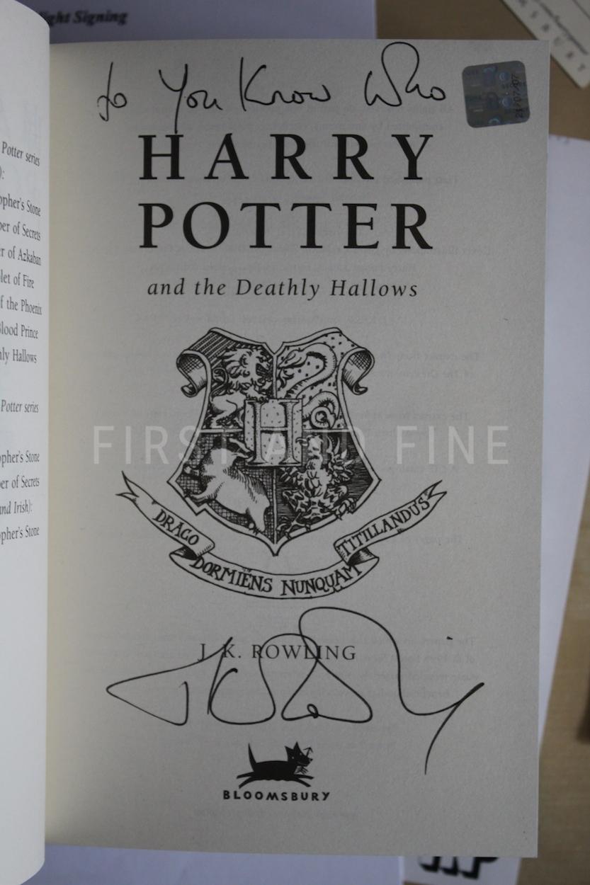 Rowling, J.K. (2007) 'Harry Potter and the Deathly Hallows', UK signed and uniquely inscribed first edition - Image 2