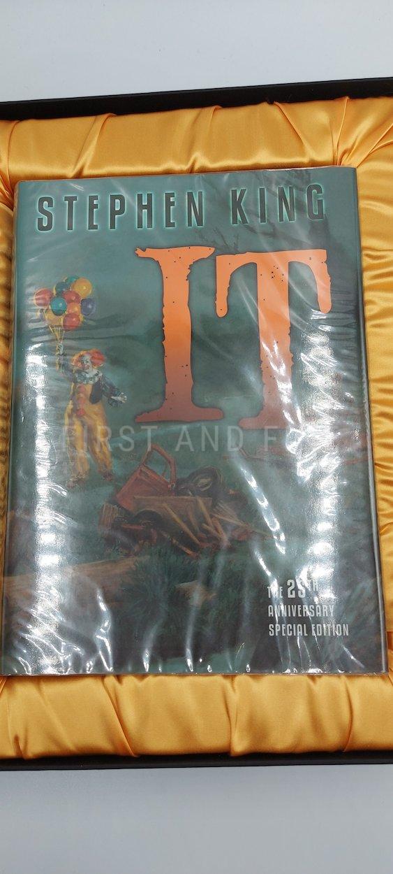 King, Stephen (2011) 'IT', US signed limited lettered edition - Image 4