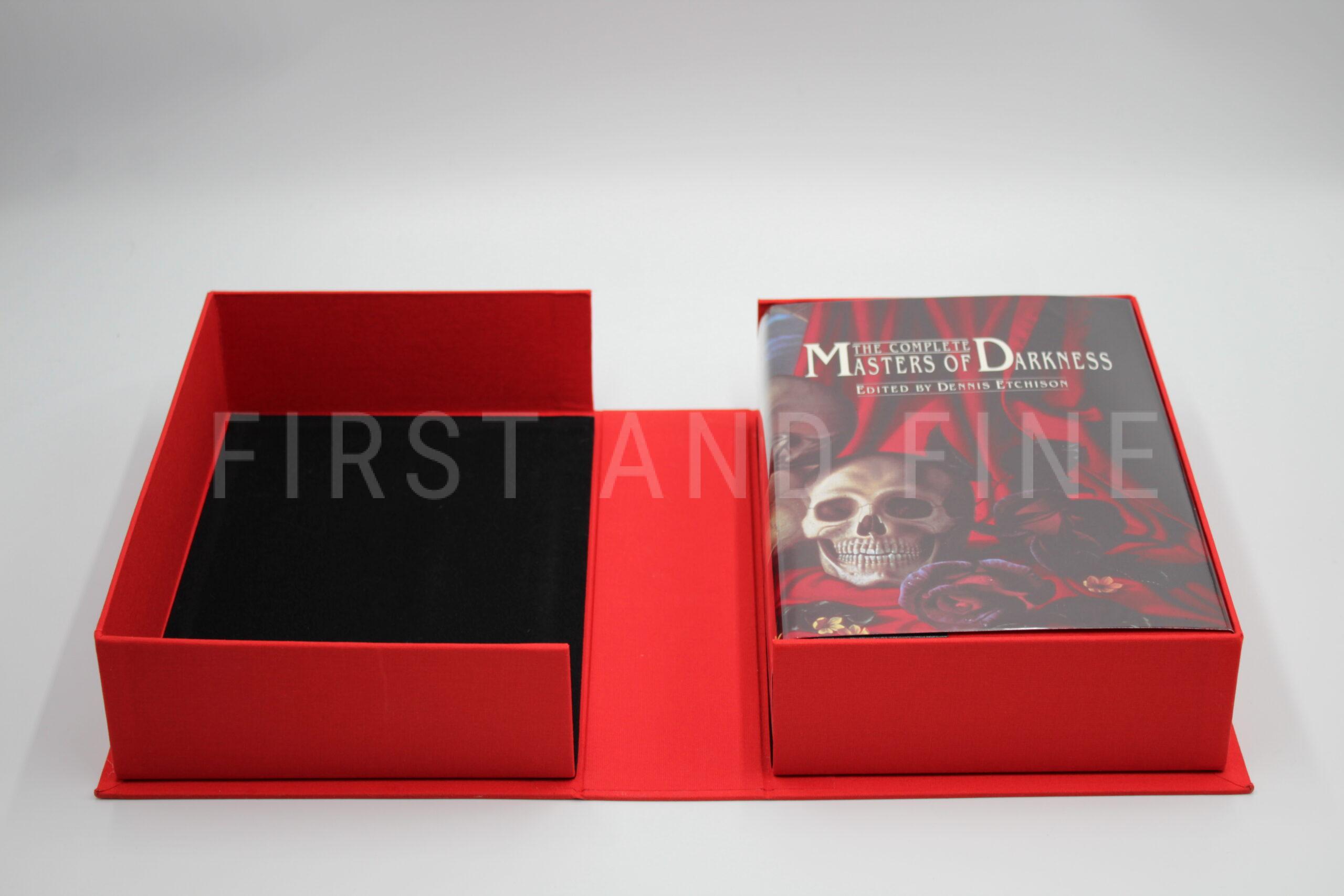 Etchison, Dennis (ed) (1991) 'The Complete Masters of Darkness', US limited edition signed by Stephen King et al - Image 6