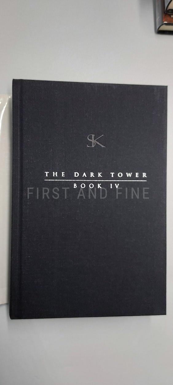King, Stephen (2003) 'The Dark Tower' vol. I through vol IV, US first editions thus, all four signed - Image 14
