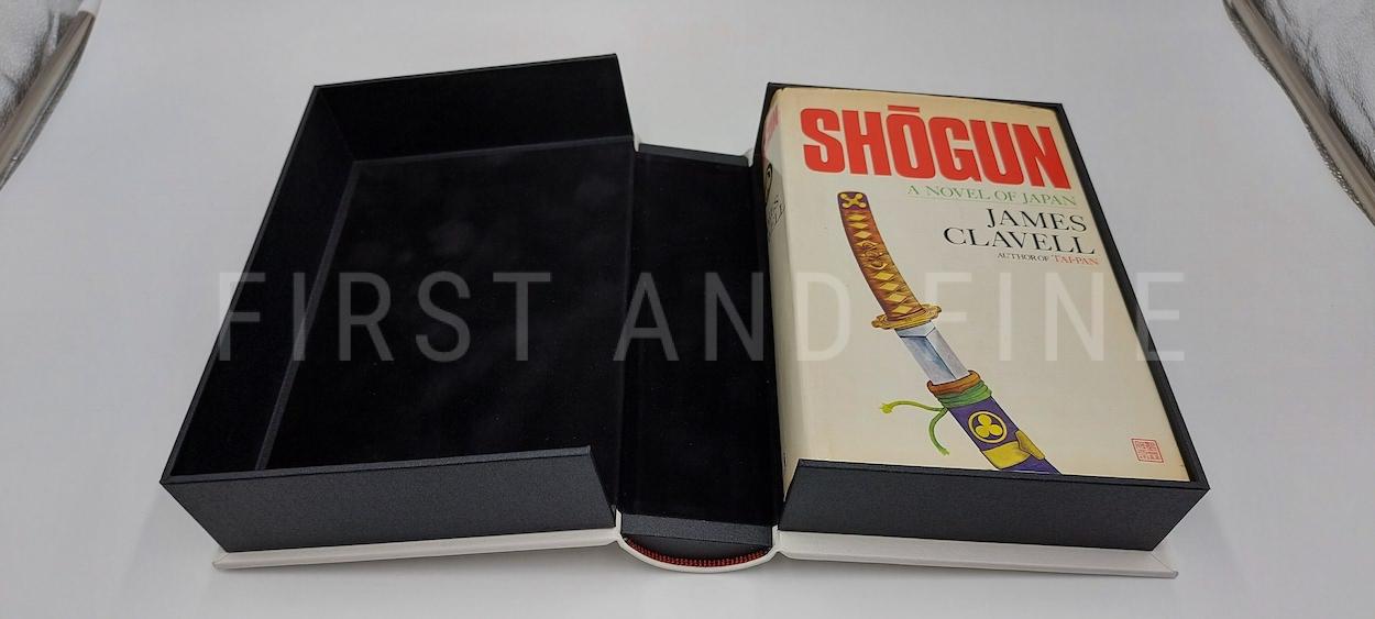 Clavell, James (1975) 'Shogun', UK signed and beautifully inscribed first edition, association copy housed in custom made designer box - Image 5